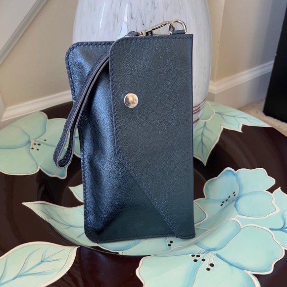 Handmade Blue Metallic Leather Clutch, Detachable Strap, Nickel Hardware, NWT - Picture 3 of 13